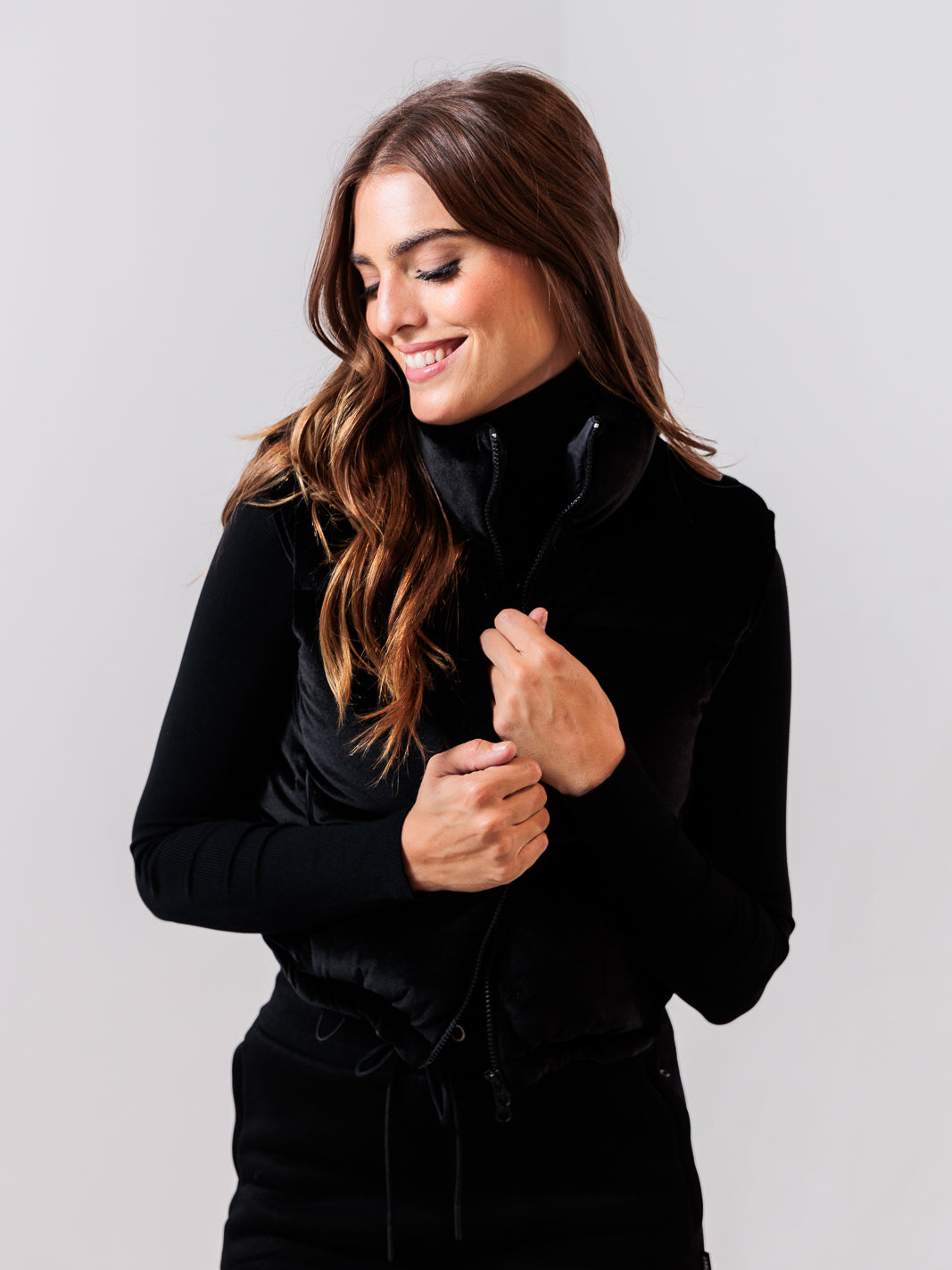 Alps Vest — Black