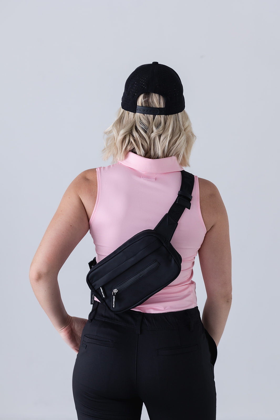 Sleeveless Golf Shirt — Rosé