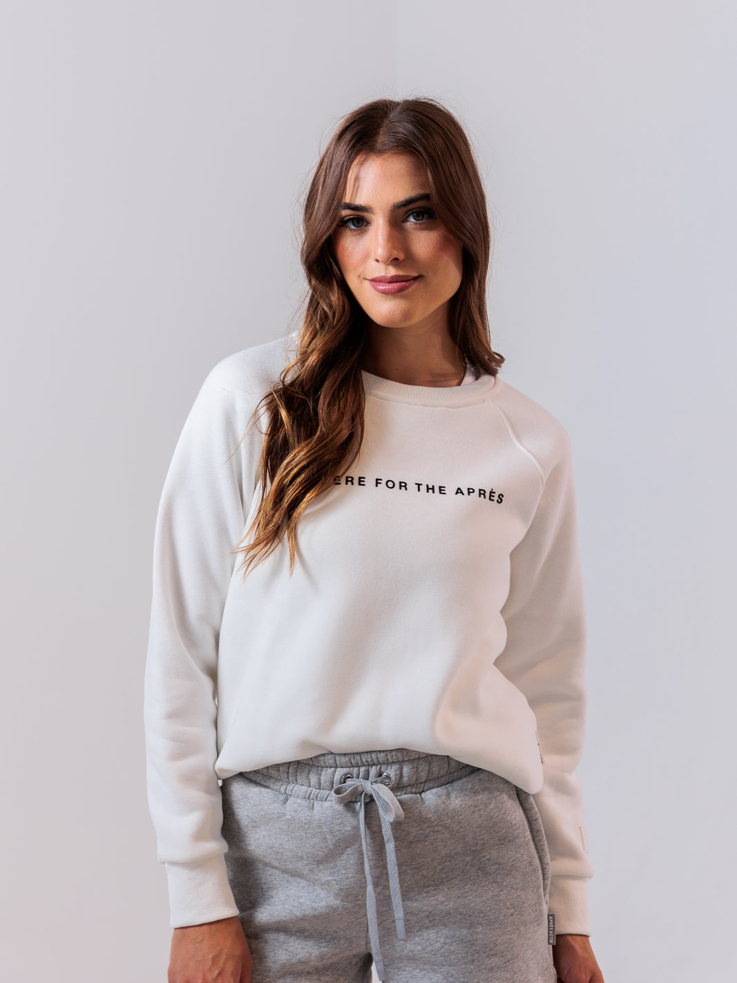 Here For The Après Crewneck — White