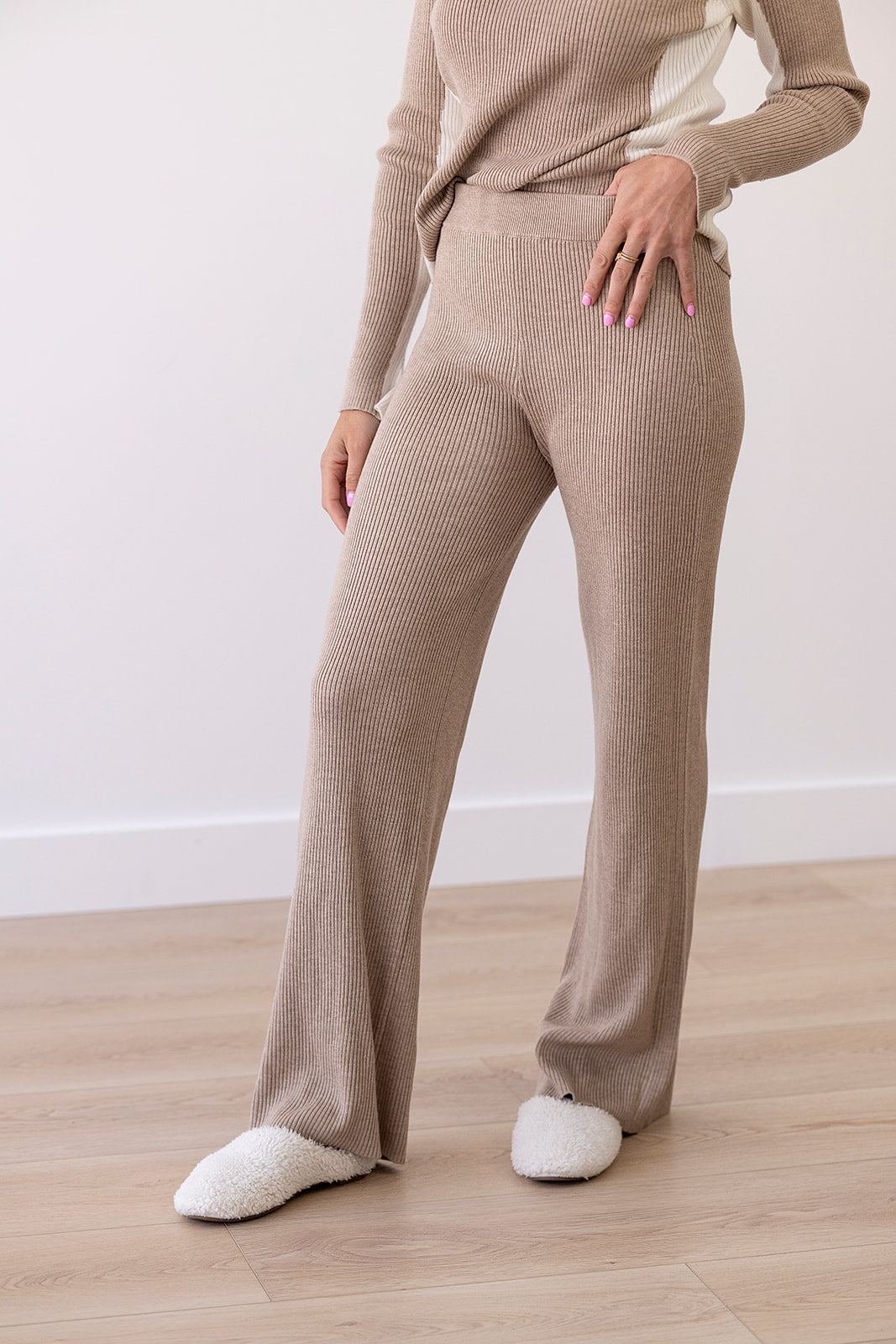 Après Chalet Ribbed Knit Pant — Champagne